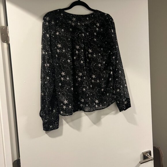 Sheer Stars Black & White Button Down Top - Picture 4 of 5